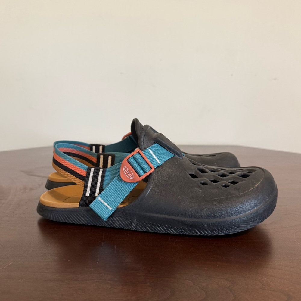 Chaco Water Shoes Size 11